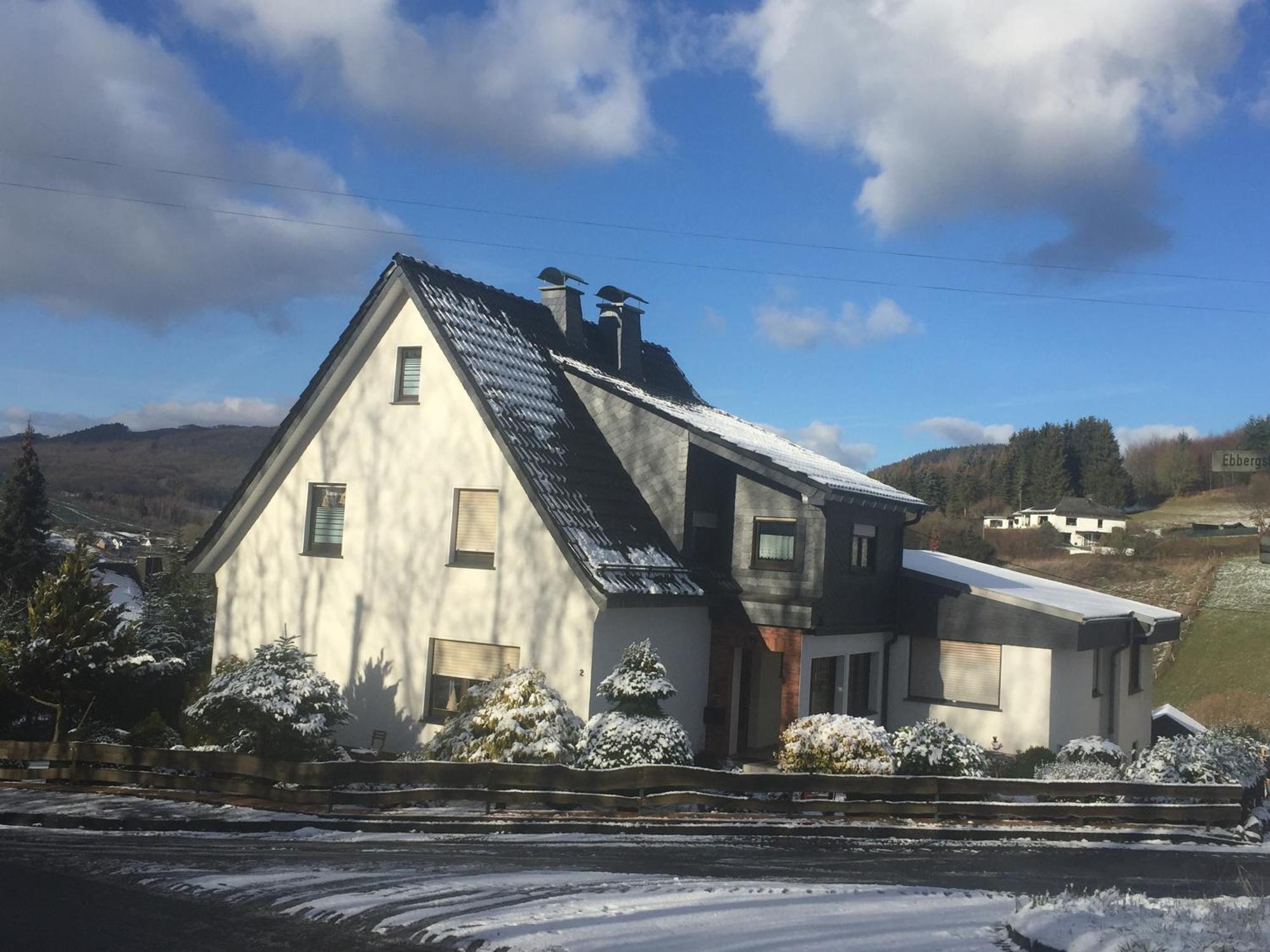 Ferienhaus, 83Qm, 2 Schlafzimmer Sundern Esterno foto